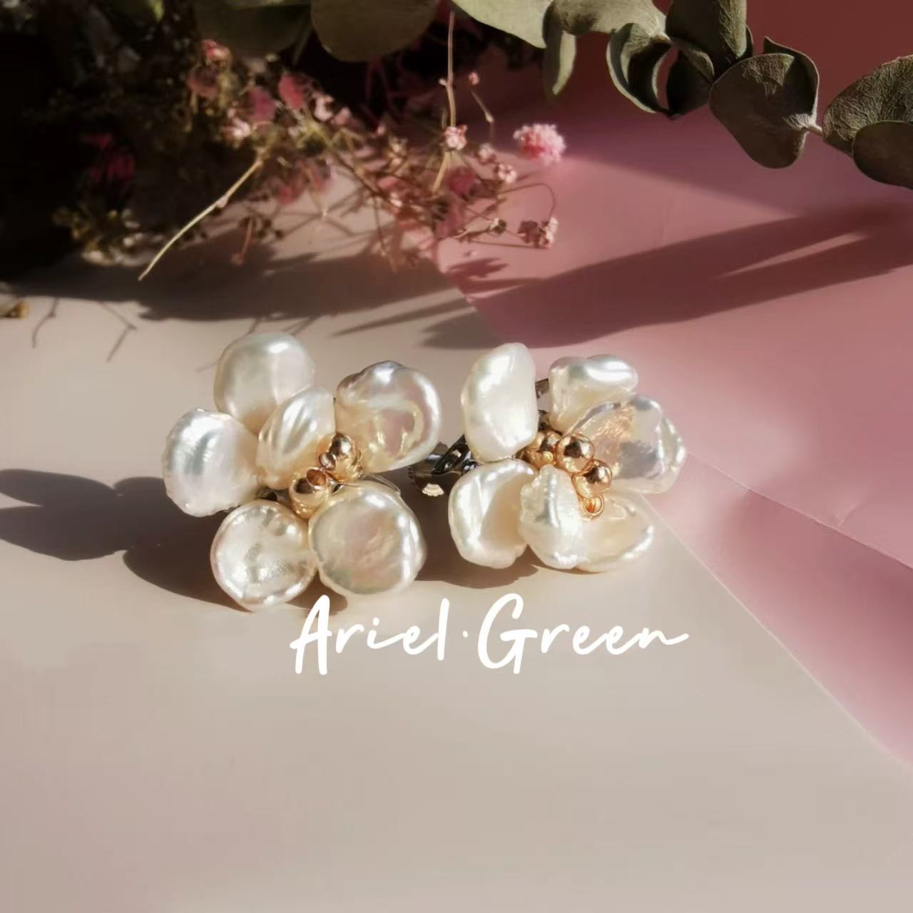 Earring - Pearl Pedals